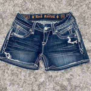 Rock revival easy 25s NWOT